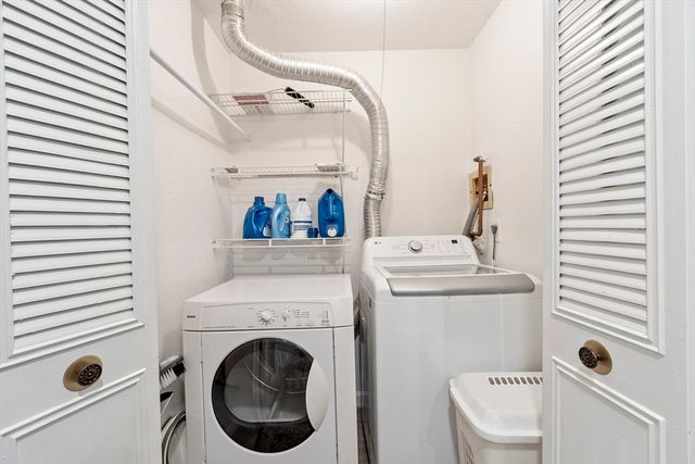 49 Meadow Pond Dr K, Leominster, MA 01453