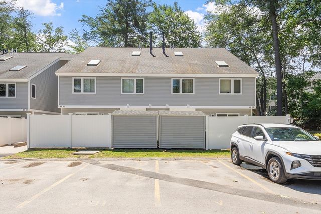 49 Meadow Pond Dr K, Leominster, MA 01453