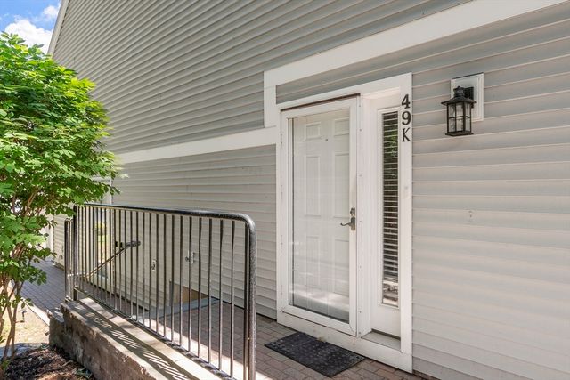 49 Meadow Pond Dr K, Leominster, MA 01453