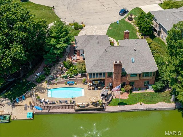 13 Timber Waters Court, Swansea, IL 62226