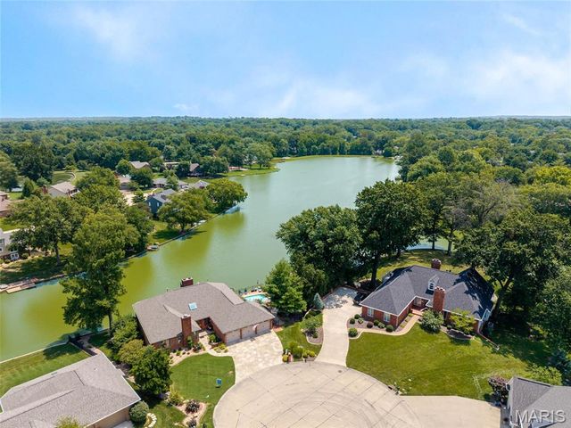 13 Timber Waters Court, Swansea, IL 62226