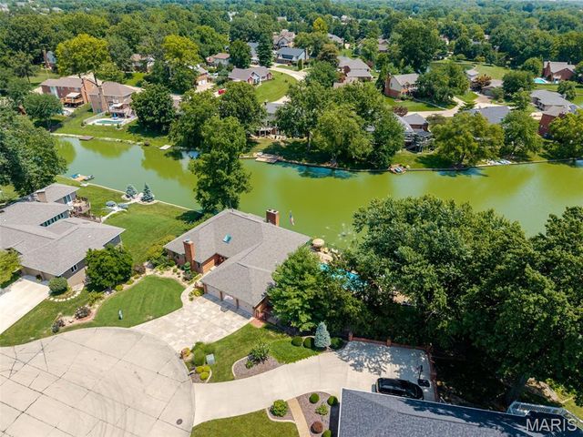 13 Timber Waters Court, Swansea, IL 62226