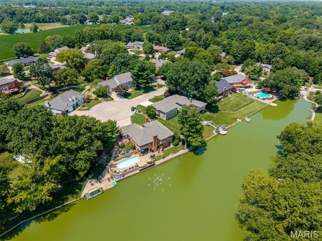 13 Timber Waters Court, Swansea, IL 62226