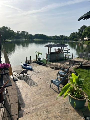 13 Timber Waters Court, Swansea, IL 62226