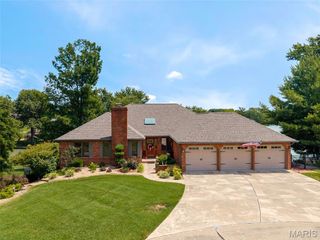 13 Timber Waters Court, Swansea, IL 62226