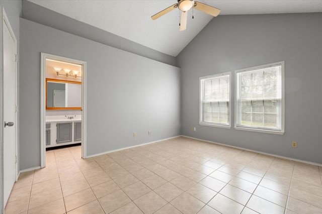 6725 Rhea Ridge Drive, Fort Worth, TX 76135