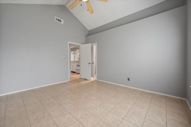 6725 Rhea Ridge Drive, Fort Worth, TX 76135