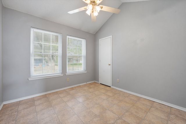 6725 Rhea Ridge Drive, Fort Worth, TX 76135