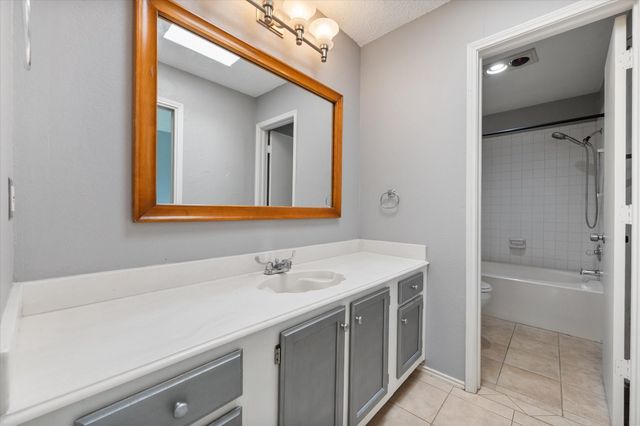 6725 Rhea Ridge Drive, Fort Worth, TX 76135