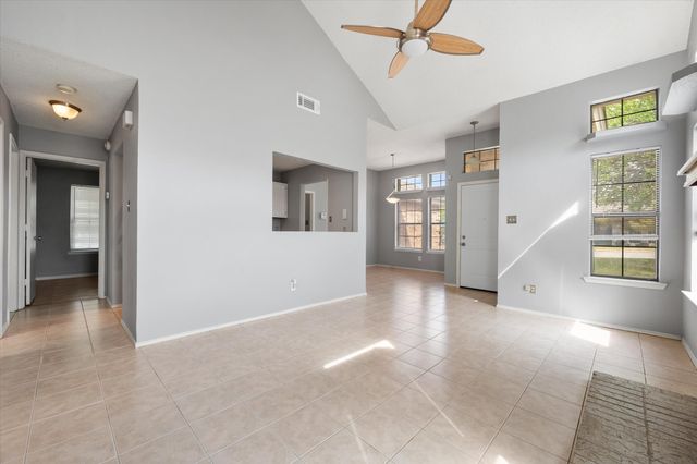 6725 Rhea Ridge Drive, Fort Worth, TX 76135