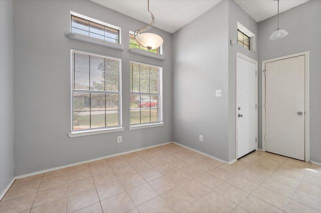 6725 Rhea Ridge Drive, Fort Worth, TX 76135