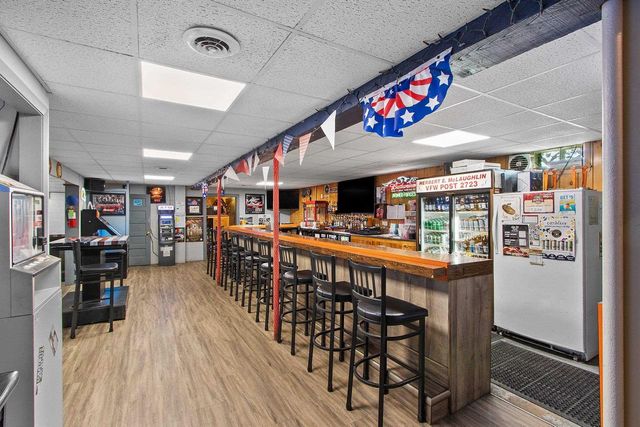 202 W LIEG AVENUE, Shawano, WI 54166