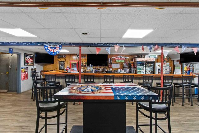 202 W LIEG AVENUE, Shawano, WI 54166