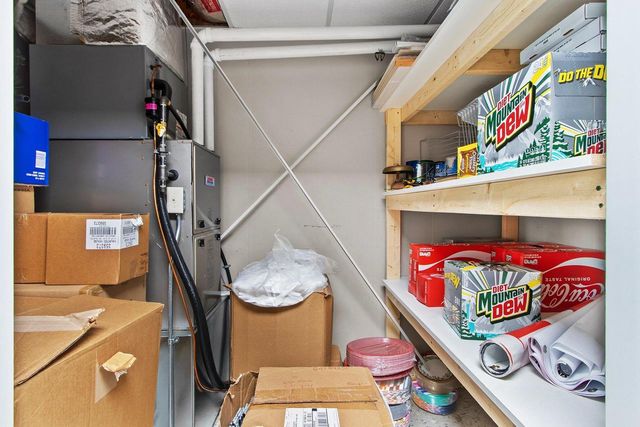 202 W LIEG AVENUE, Shawano, WI 54166