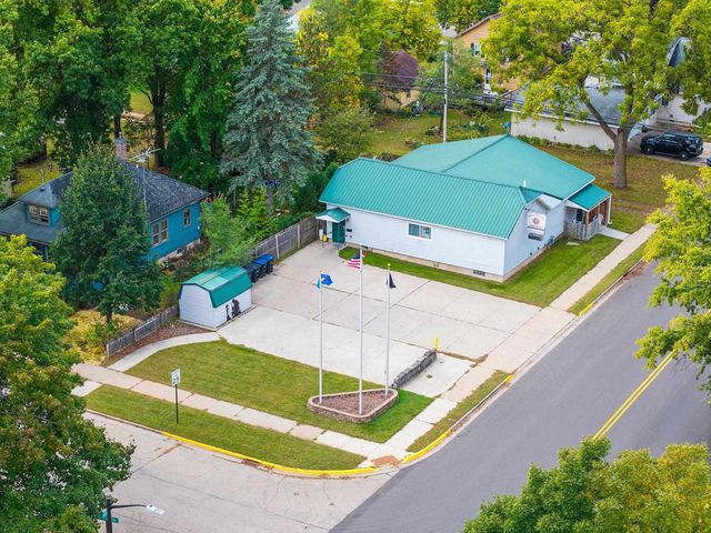 202 W LIEG AVENUE, Shawano, WI 54166