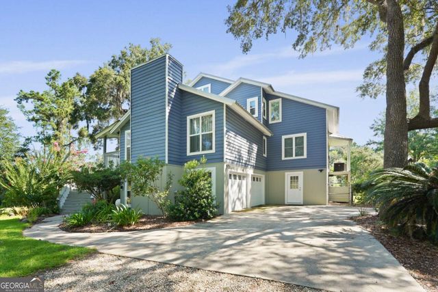 10 Pinetree Road, Midway, GA 31320