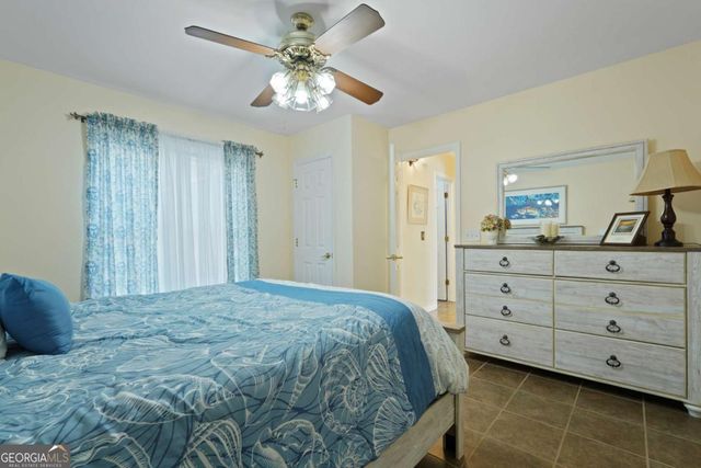 10 Pinetree Road, Midway, GA 31320