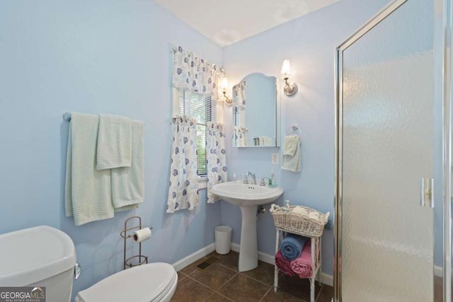 10 Pinetree Road, Midway, GA 31320