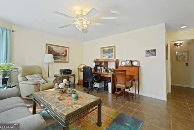 10 Pinetree Road, Midway, GA 31320