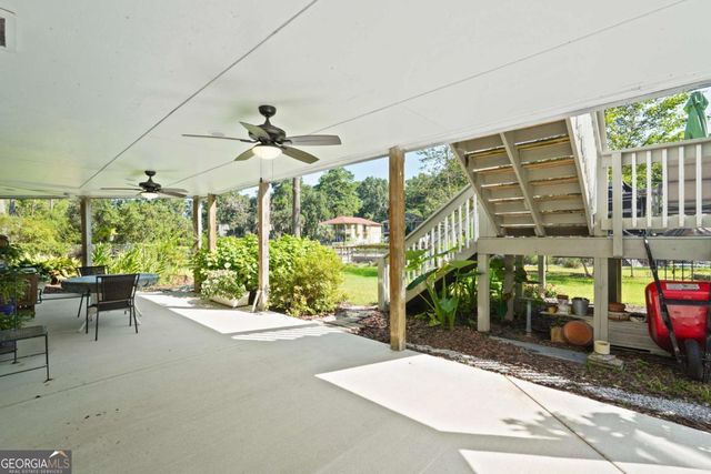 10 Pinetree Road, Midway, GA 31320