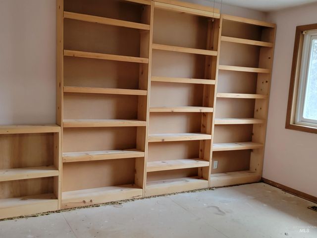 3311 S Snowflake Way, Boise, ID 83706