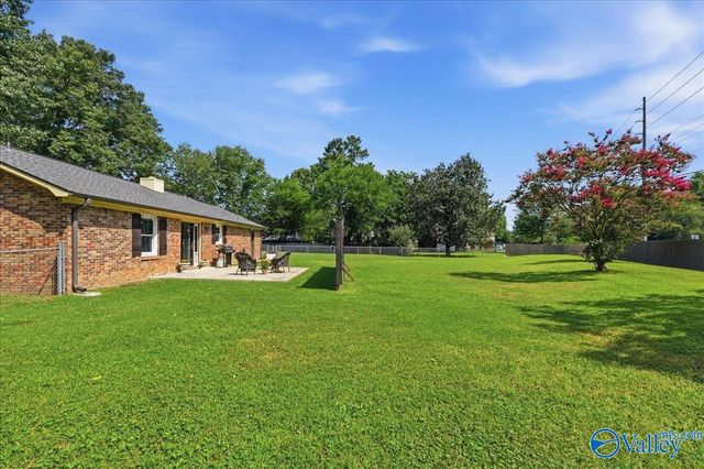 1500 Old Albany Circle SE, Huntsville, AL 35803