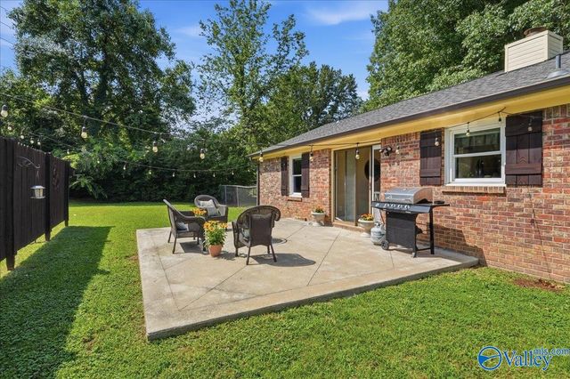1500 Old Albany Circle SE, Huntsville, AL 35803