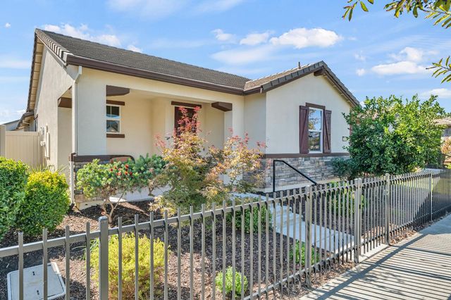 3948 Hovnanian Dr, Sacramento, CA 95834