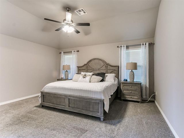 1833 W Trout Way, Mustang, OK 73064