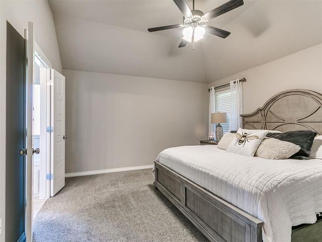 1833 W Trout Way, Mustang, OK 73064