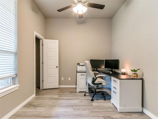 1833 W Trout Way, Mustang, OK 73064