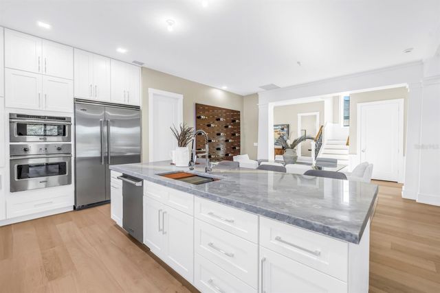 3752 ARKANSAS AVENUE NE, St Petersburg, FL 33703