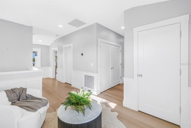 3752 ARKANSAS AVENUE NE, St Petersburg, FL 33703