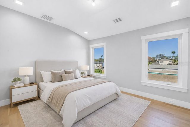 3752 ARKANSAS AVENUE NE, St Petersburg, FL 33703