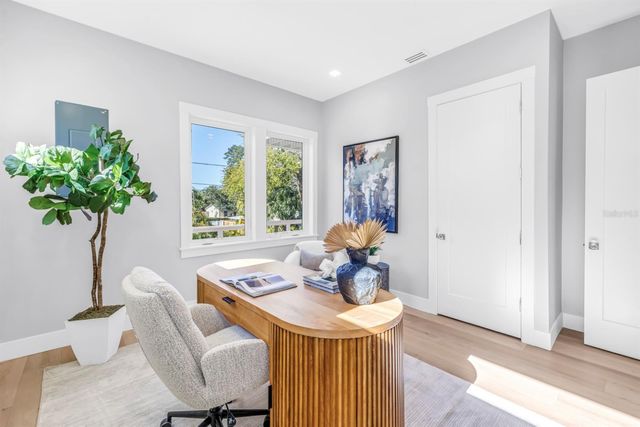 3752 ARKANSAS AVENUE NE, St Petersburg, FL 33703