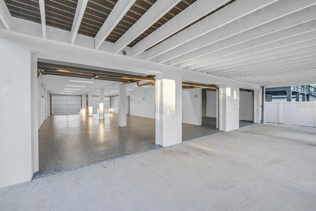 3752 ARKANSAS AVENUE NE, St Petersburg, FL 33703