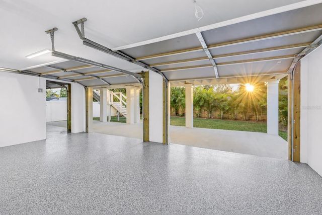 3752 ARKANSAS AVENUE NE, St Petersburg, FL 33703