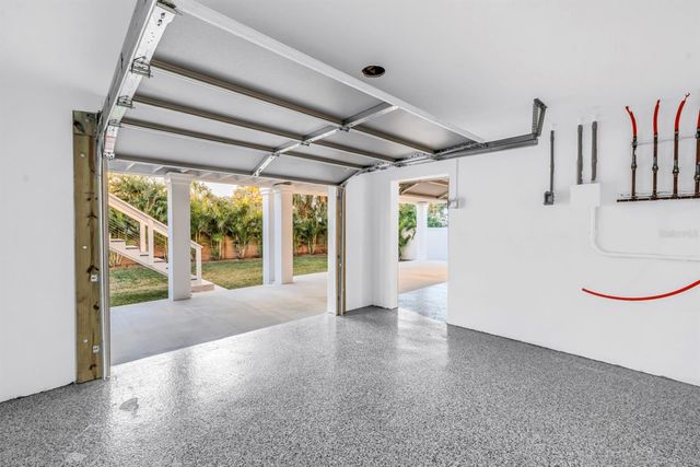 3752 ARKANSAS AVENUE NE, St Petersburg, FL 33703