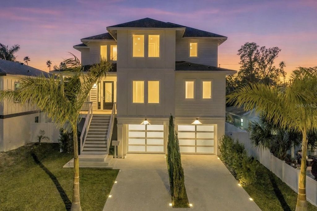 3752 ARKANSAS AVENUE NE, St Petersburg, FL 33703