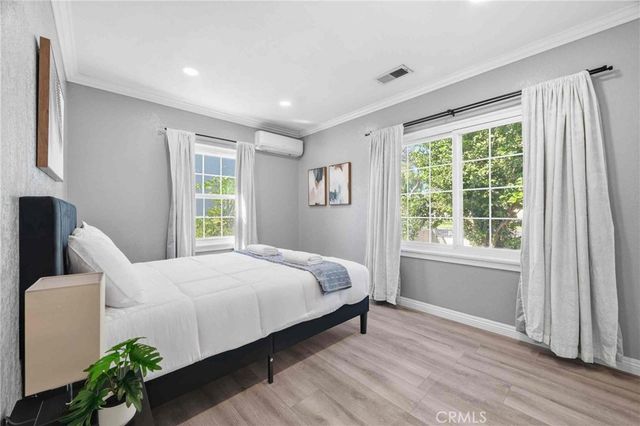 1369 S Euclid Avenue, Ontario, CA 91762