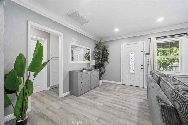 1369 S Euclid Avenue, Ontario, CA 91762