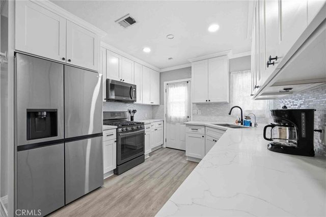 1369 S Euclid Avenue, Ontario, CA 91762