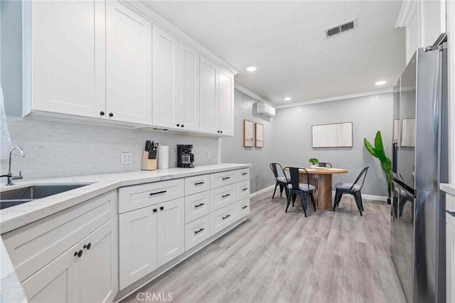 1369 S Euclid Avenue, Ontario, CA 91762