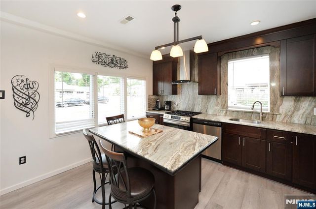 59 Hahn Avenue, Rochelle Park, NJ 07662