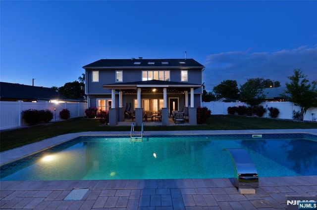 59 Hahn Avenue, Rochelle Park, NJ 07662