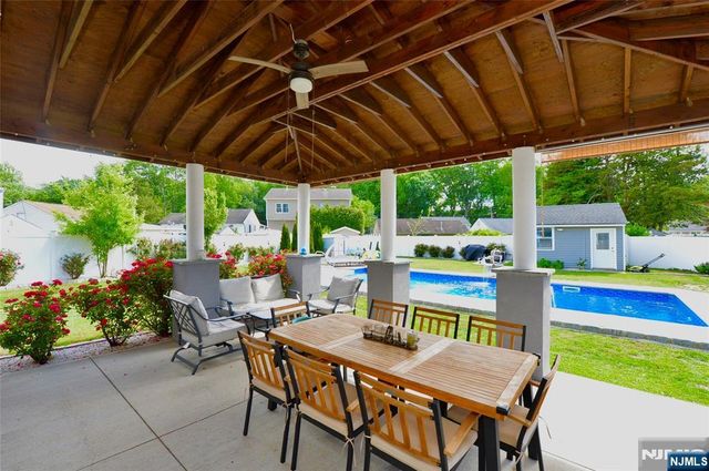59 Hahn Avenue, Rochelle Park, NJ 07662