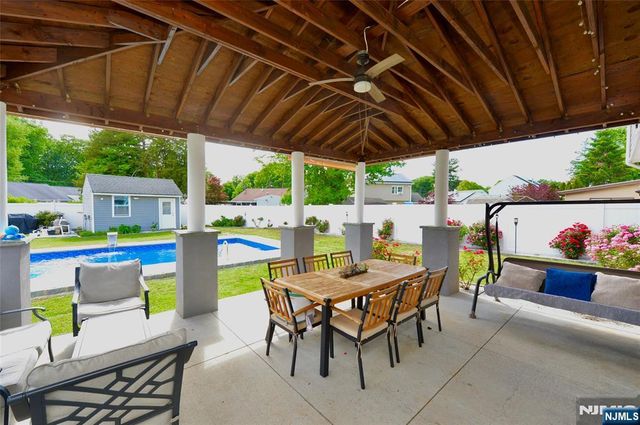 59 Hahn Avenue, Rochelle Park, NJ 07662