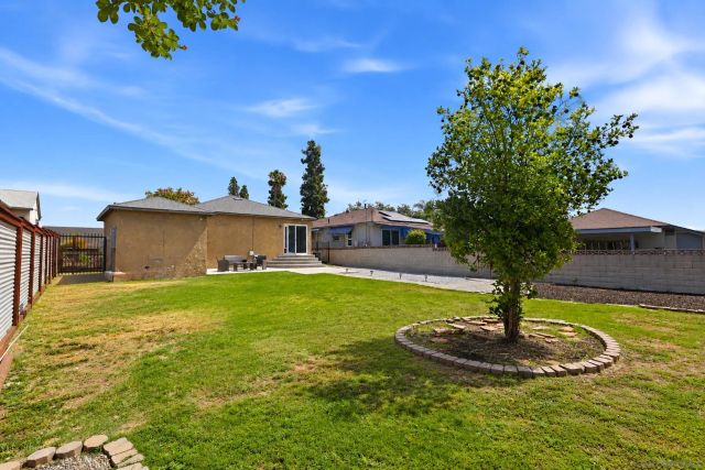 760 E J, Ontario, CA 91764