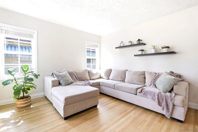 760 E J, Ontario, CA 91764
