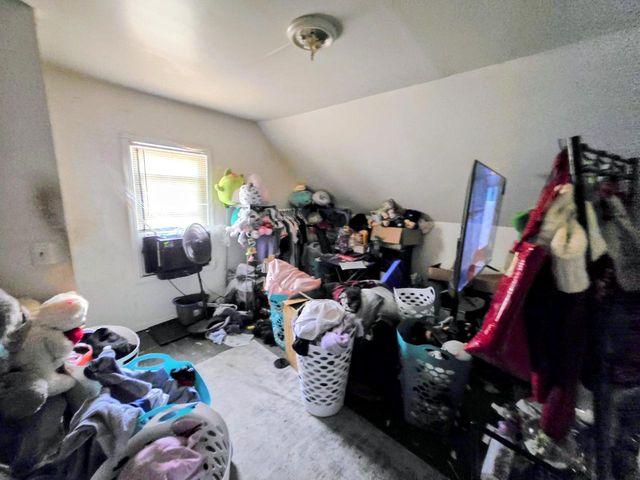 2618 N 17th STREET, Milwaukee, WI 53206